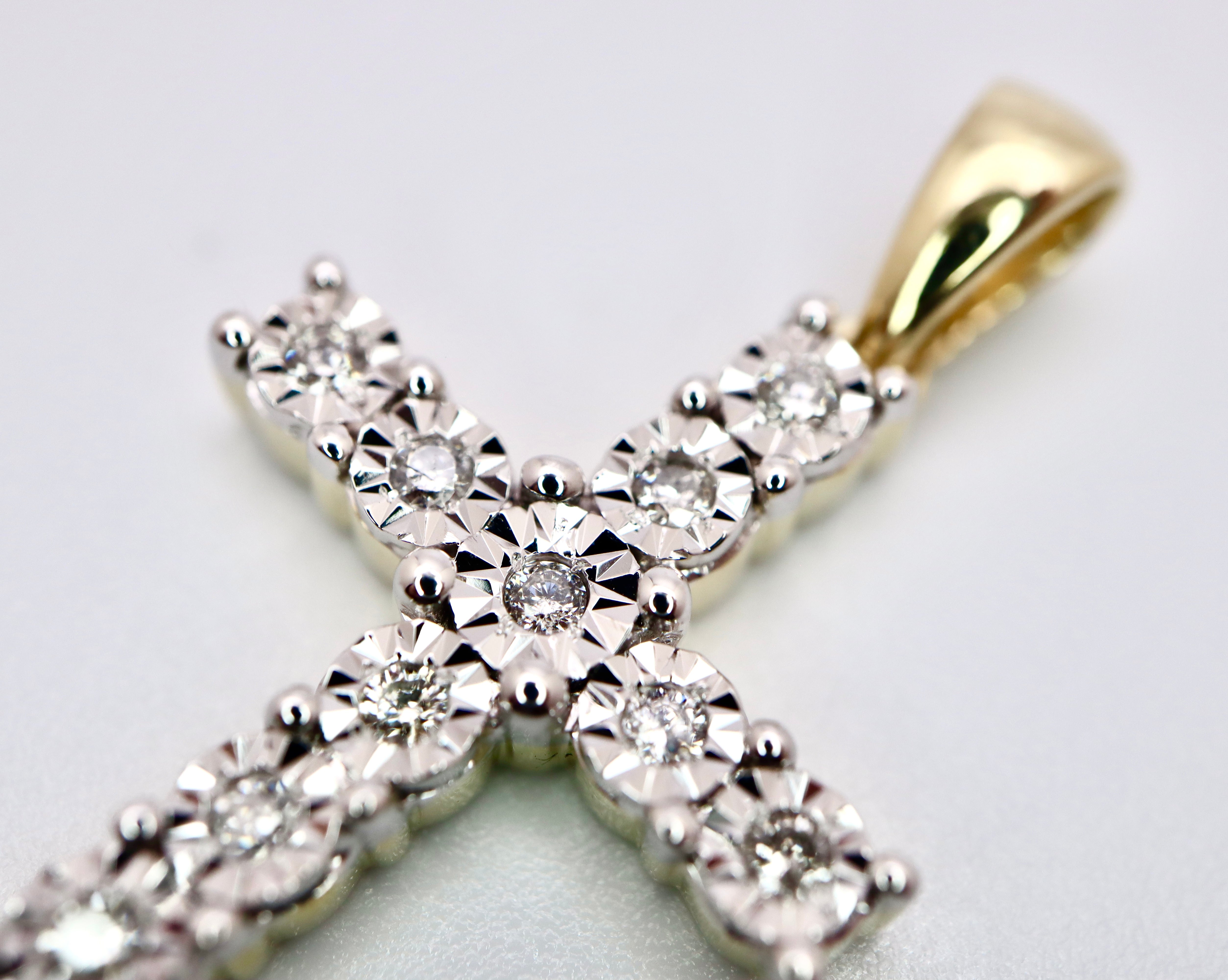 アクセサリー Linamoa Diamond Cross Necklace Linamoa Diamond Cross Necklace